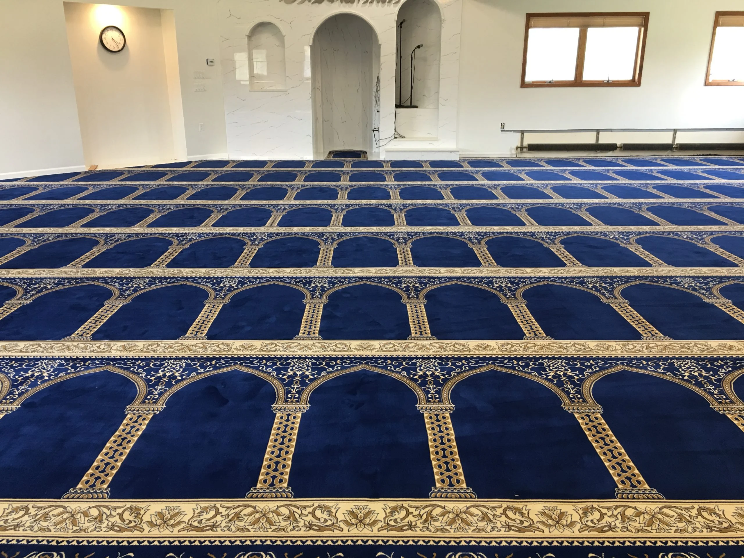 Sustainable Mosque Carpets: Eco-Friendly Options for Religious Spaces